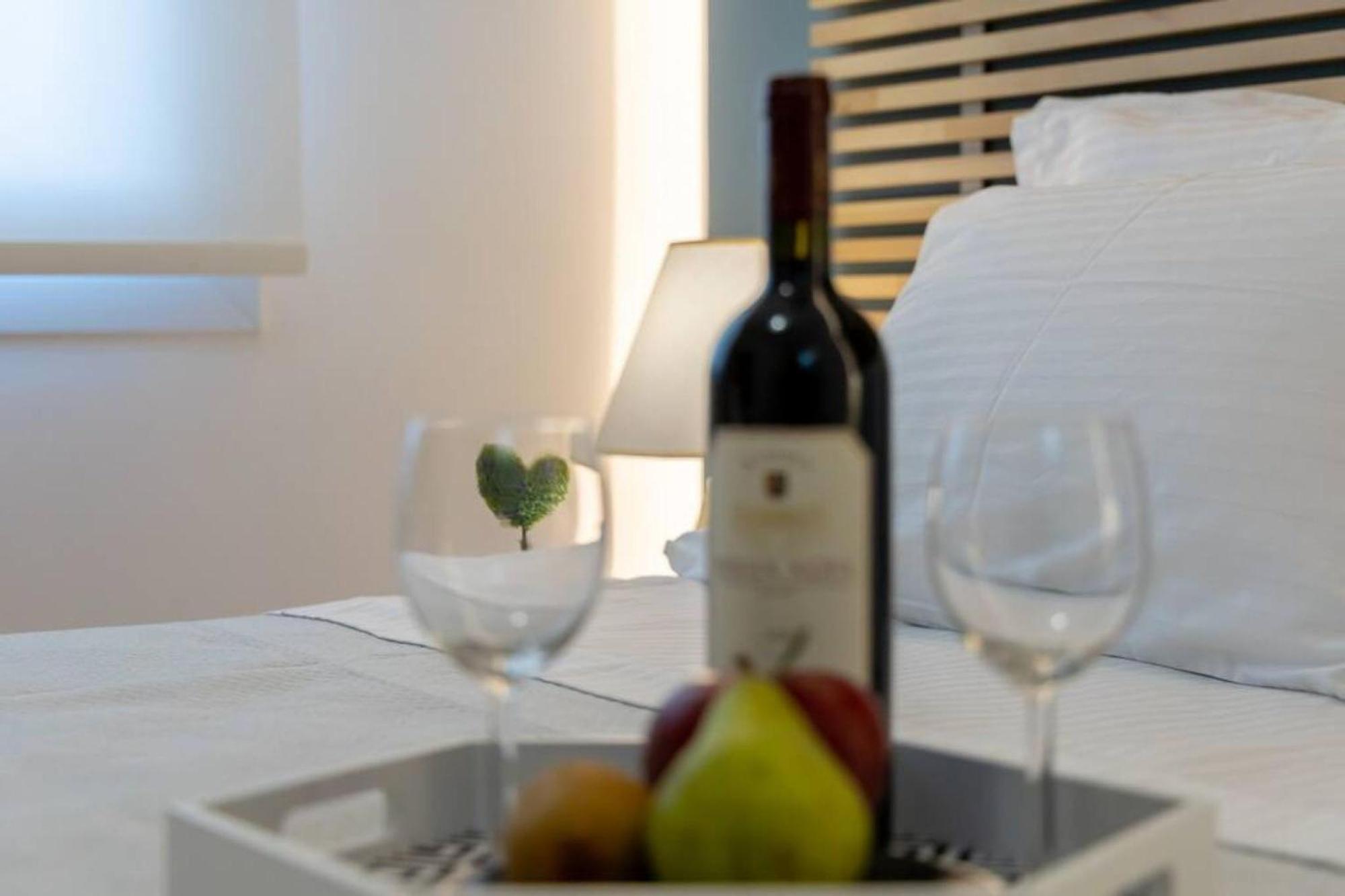 شقة Koukaki Lux 2Bd 1Master Ap Next To Acropolis أثينا المظهر الخارجي الصورة